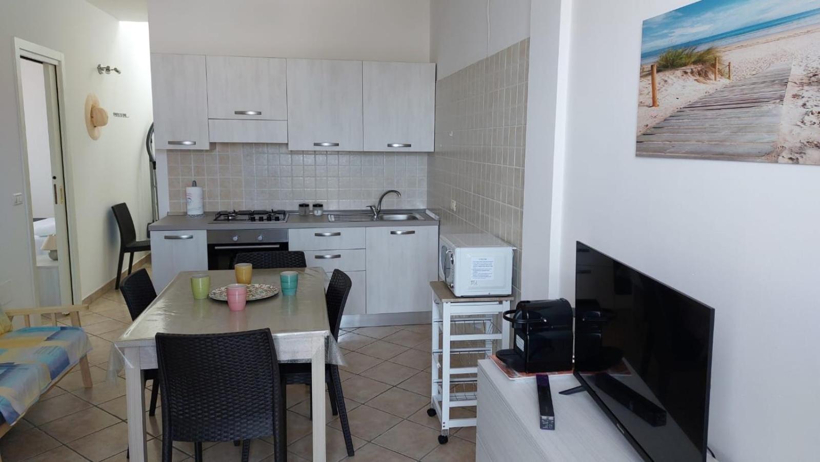 Lovely House Risveglio Fronte Mare Марина ди Песколусе Екстериор снимка